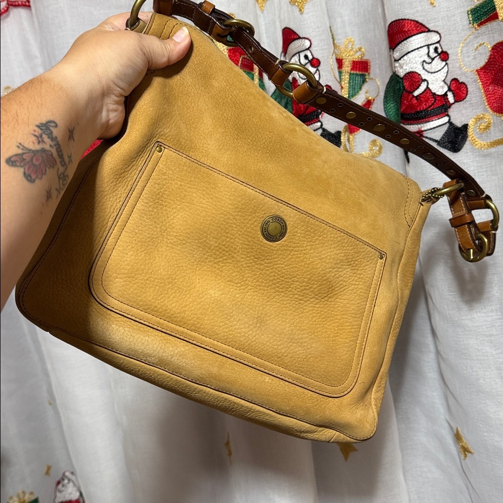 NUBUC CHELSEA TURNLOCK Coach Bag